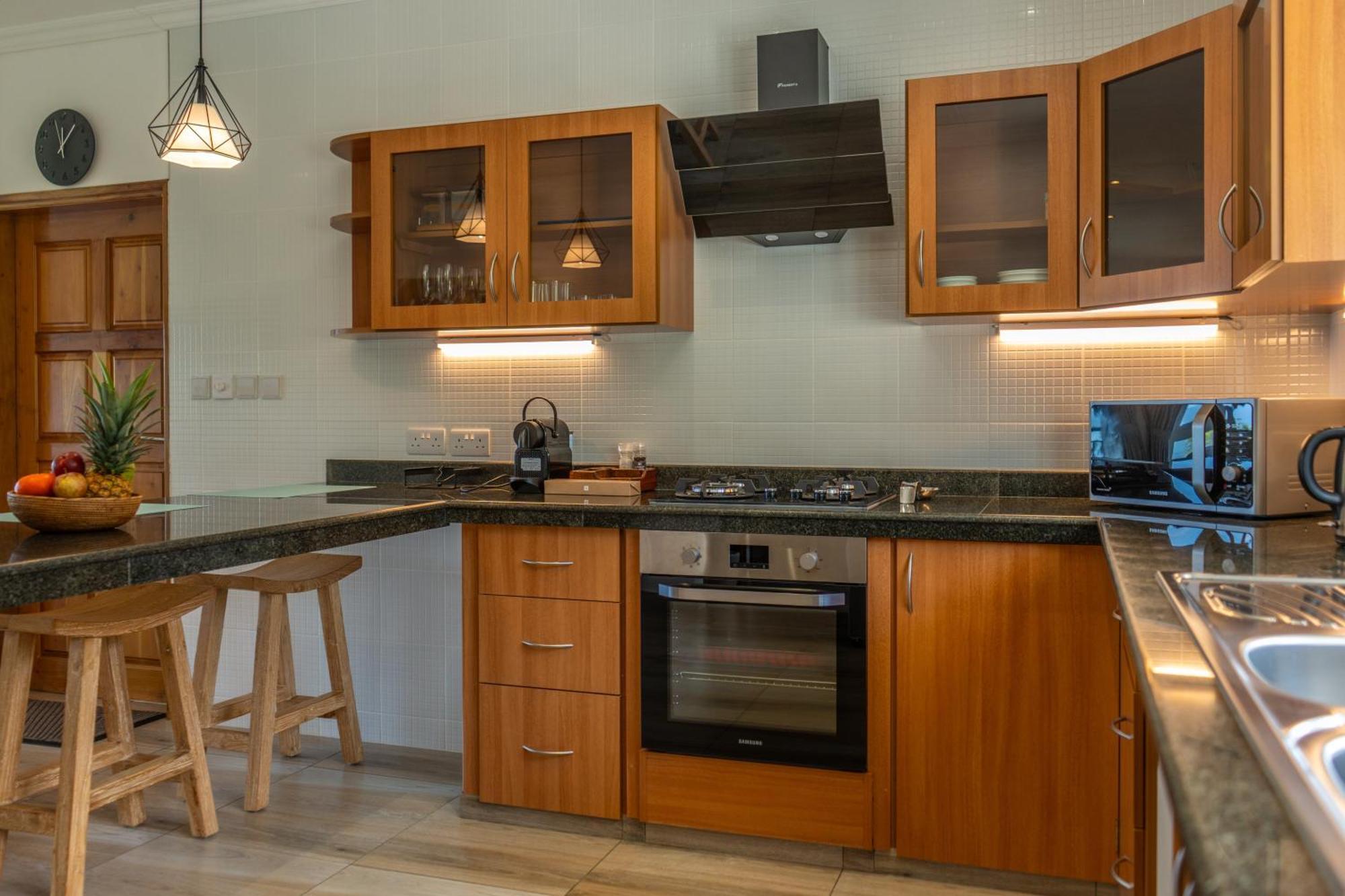 Summer Sand Holiday Apartments Beau Vallon  Exterior foto